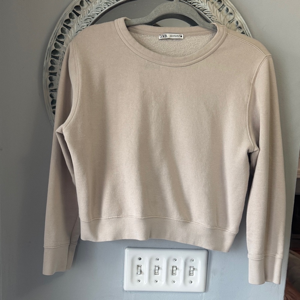 Zara Neutral Beige Crewneck Sweatshirt